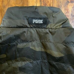 EUC Victoria Secret PINK BRAND Camo puffer